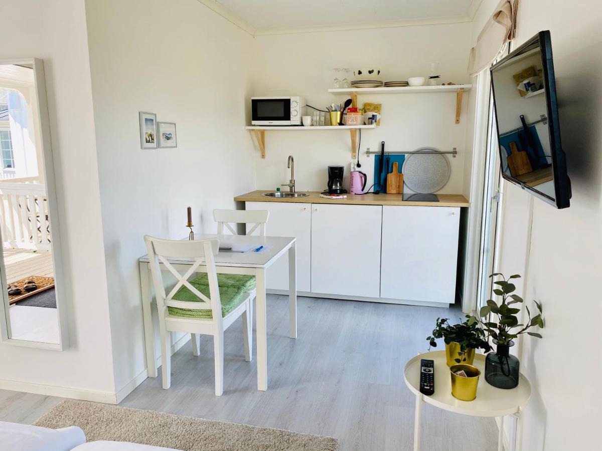 Strandgarden Logi Varberg Extérieur photo